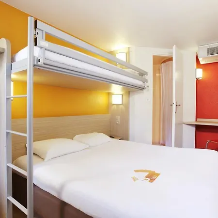 普瑞米尔蒙塔班经典酒店