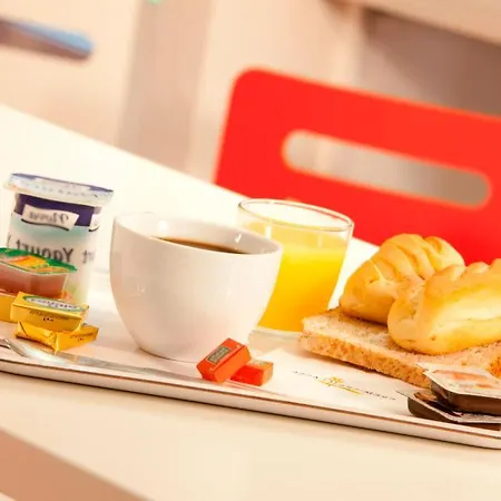 酒店 普瑞米尔蒙塔班经典酒店 *