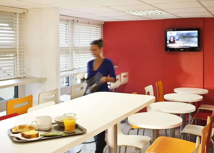 Hotel Premiere Classe *